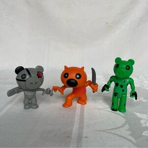 Roblox PIGGY Figures Series 1 Lot of 3 Foxy Robby Dinopiggy PhatMojo